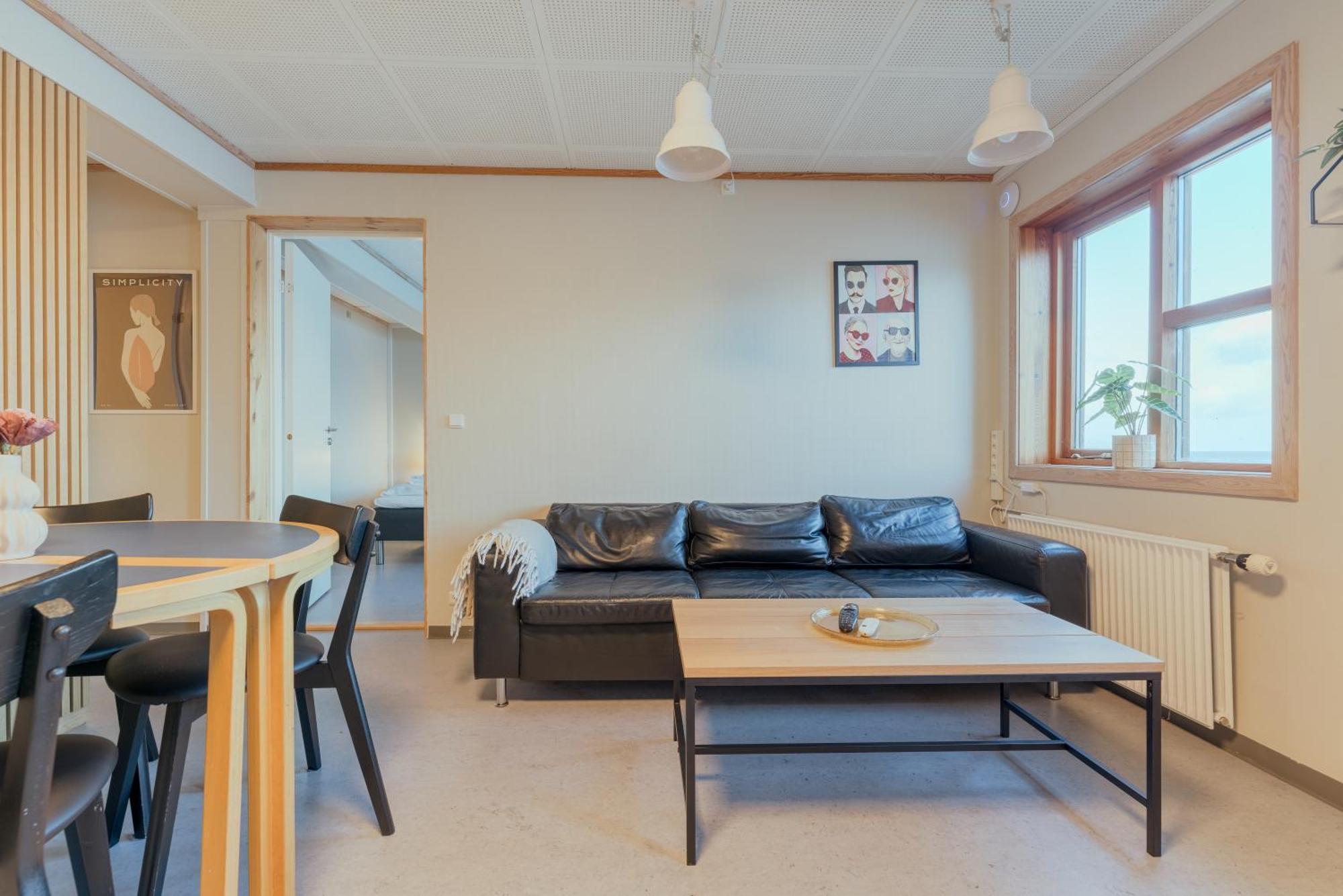 A Tromini Guesthouse Torshavn Exterior photo